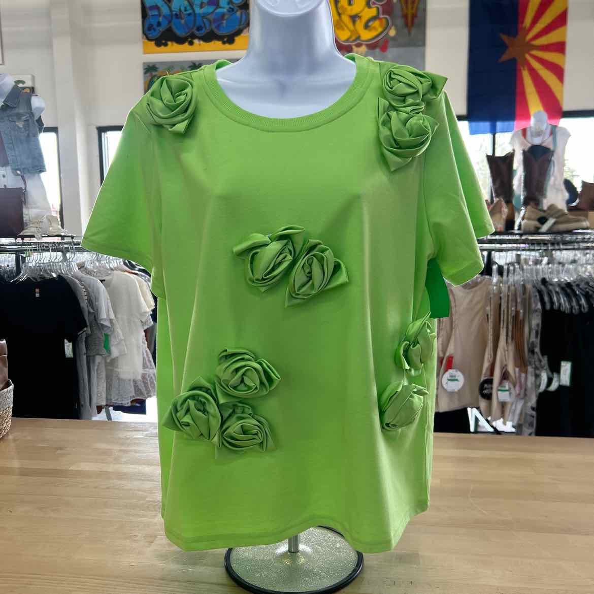 JJ's Fairyland Size L Green Preloved T-Shirt SS