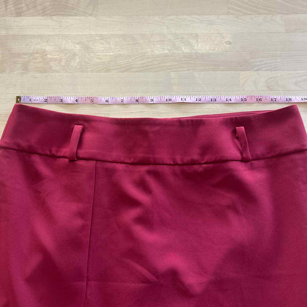 NY & Company Size 18 Red Preloved Skirt