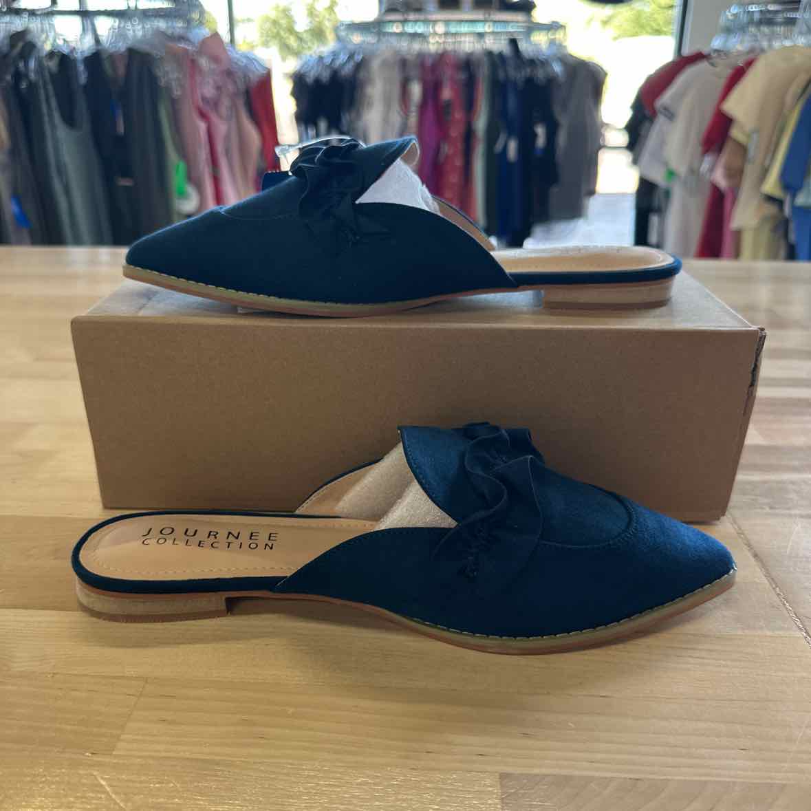 Journee Collection Size 10 Blue Faux Leather Mules