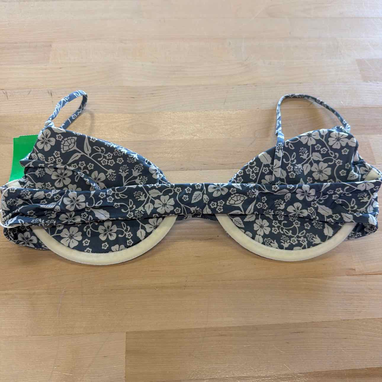 Mai Size S Gray Preloved Swimsuit