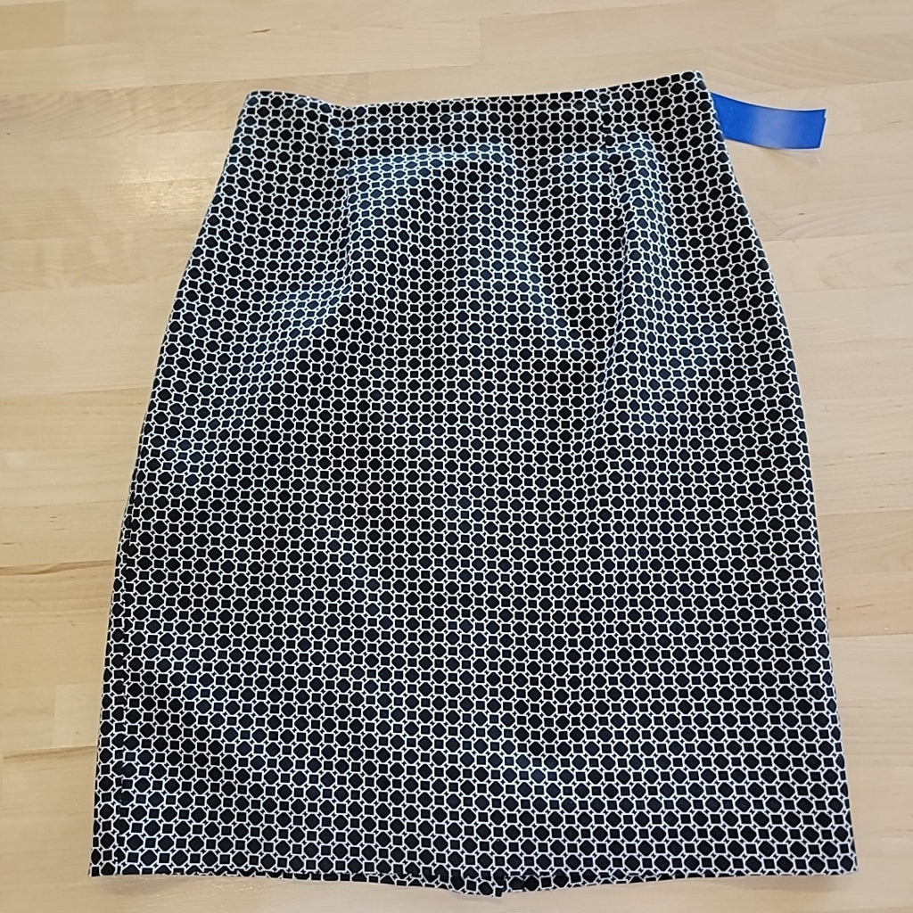 Halogen Size 0 Black Skirt