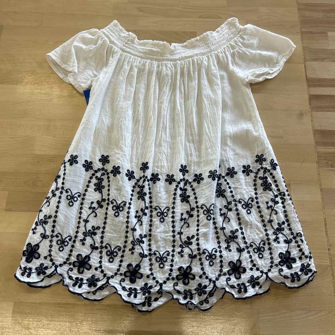 Old Navy Size XS White Blouse