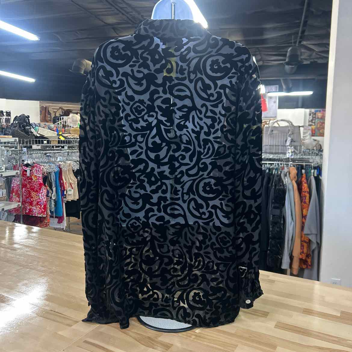 Spencer Jeremy Size XL Black Mesh Velvet Preloved Button Down LS