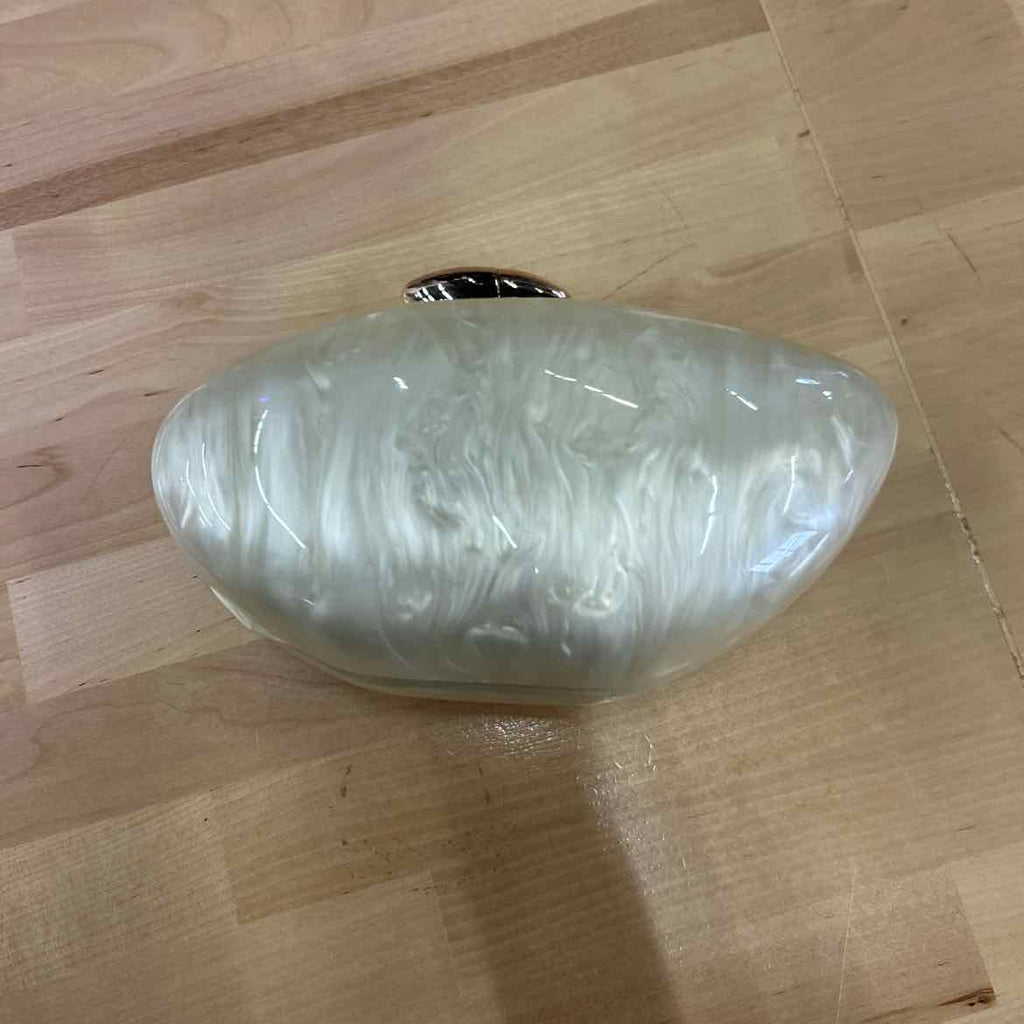 INC Pearl Clutch