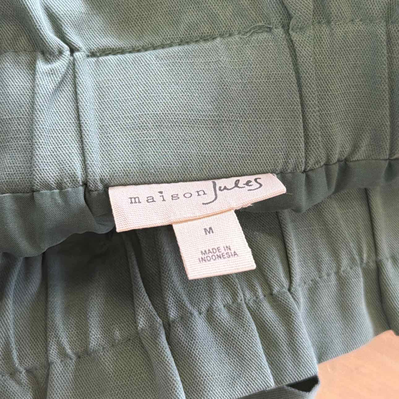 Maison Jules Women Size M Green Preloved Shorts