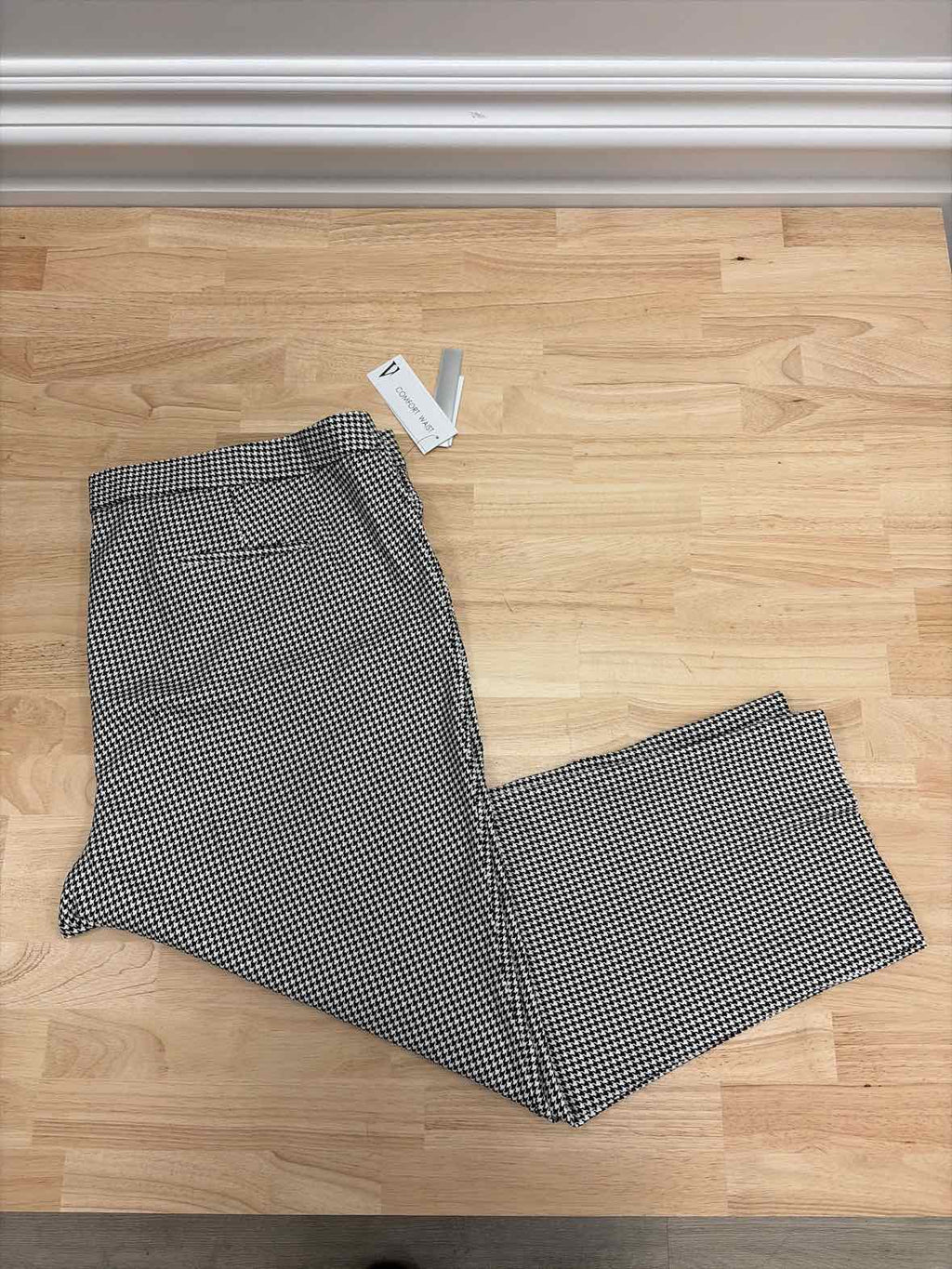 Amanda & Chelsea Size 22W Black White New Pants