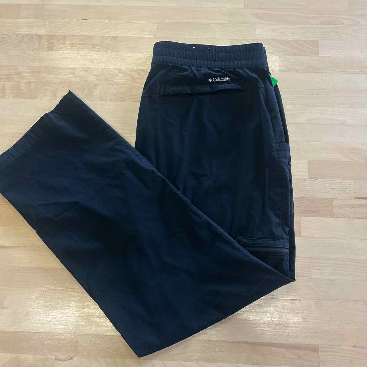 Columbia Size 18 Black Preloved Athletic Pants
