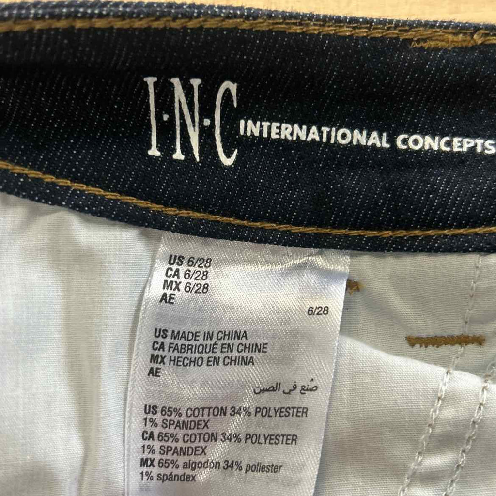 INC Size 6 Blue Denim Preloved Capris