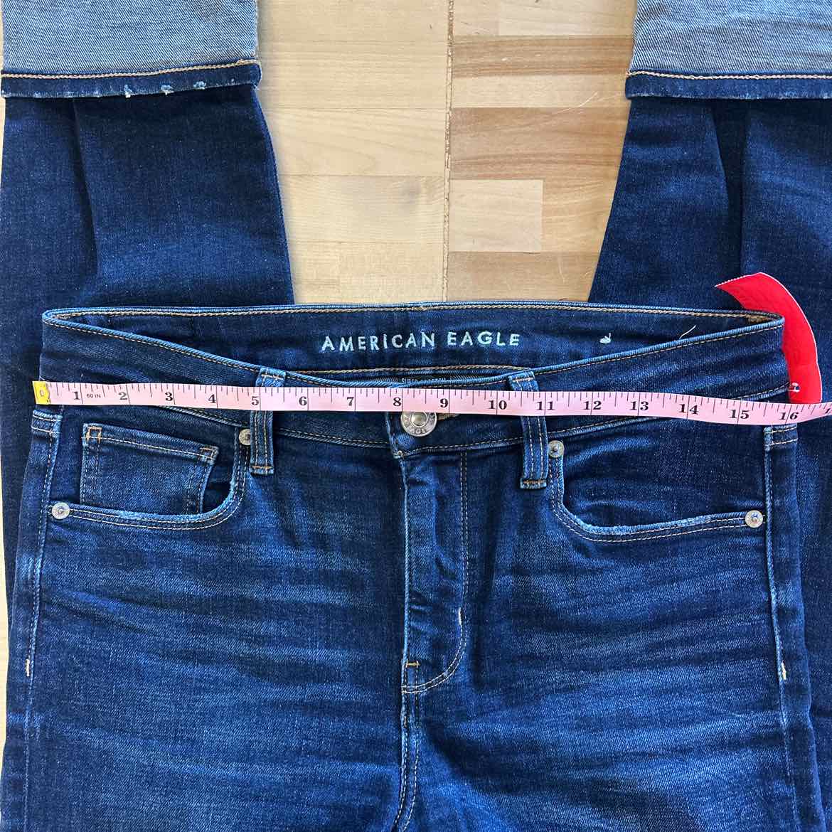 American Eagle Size 6 Denim Preloved Jeans