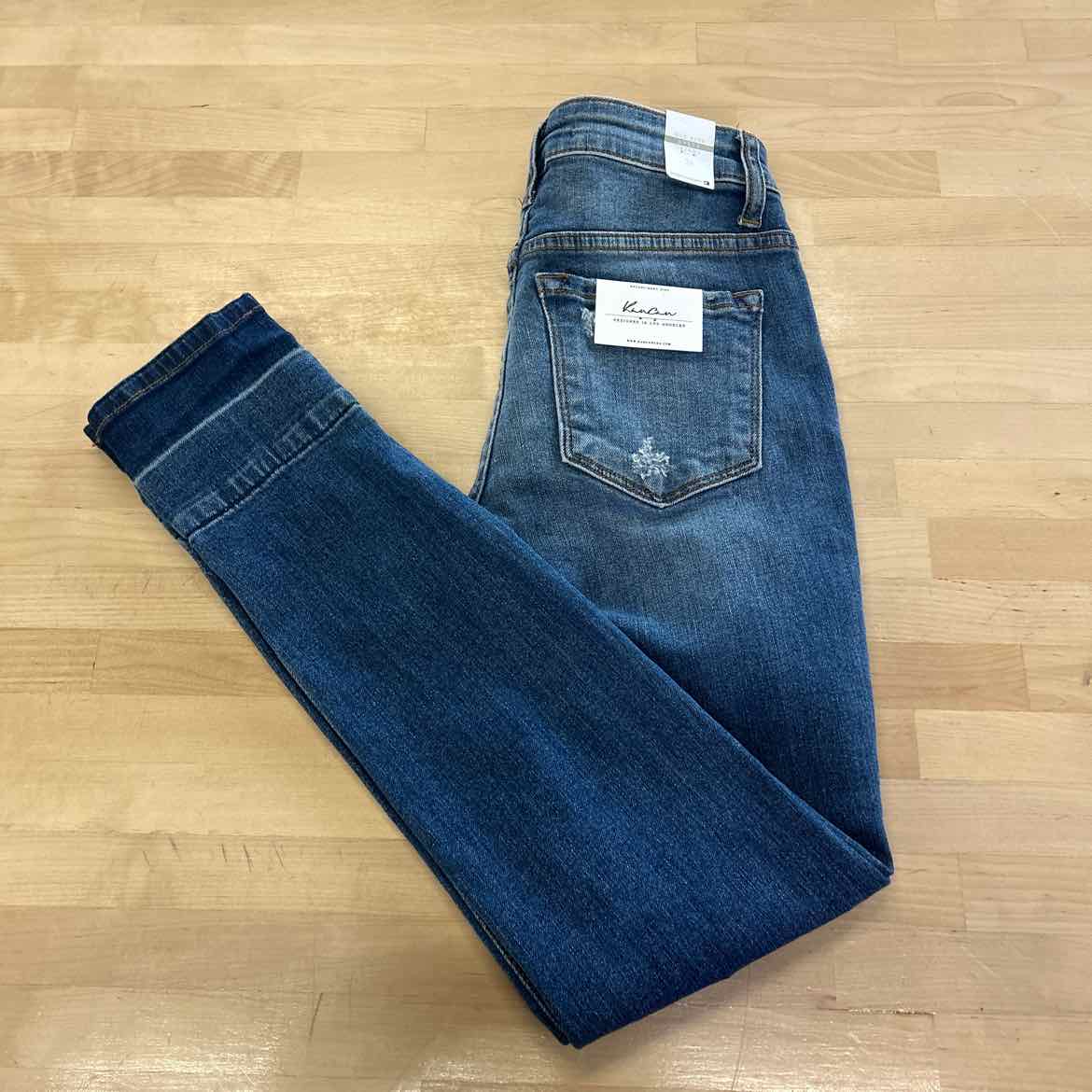 KanCan Size 26 Blue Denim New Jeans