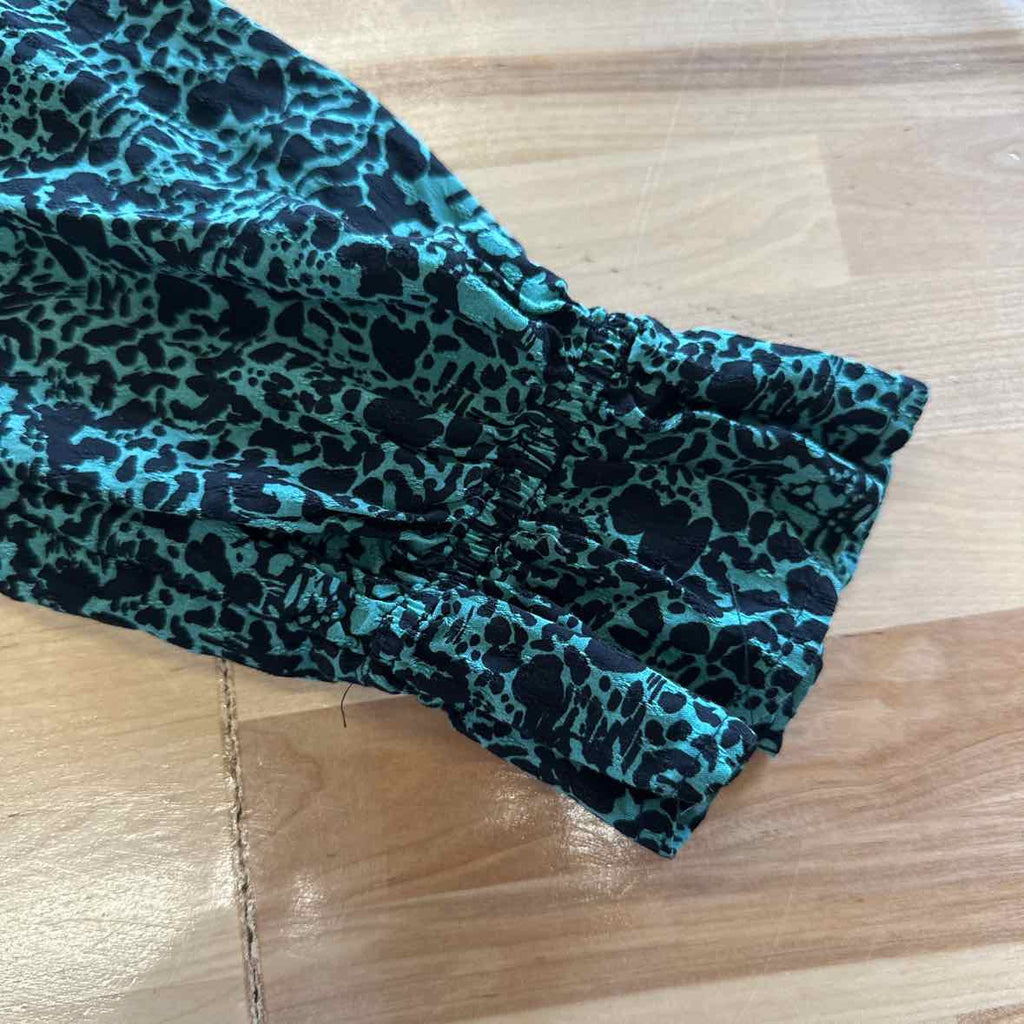 Melrose Size S Green Long Sleeve