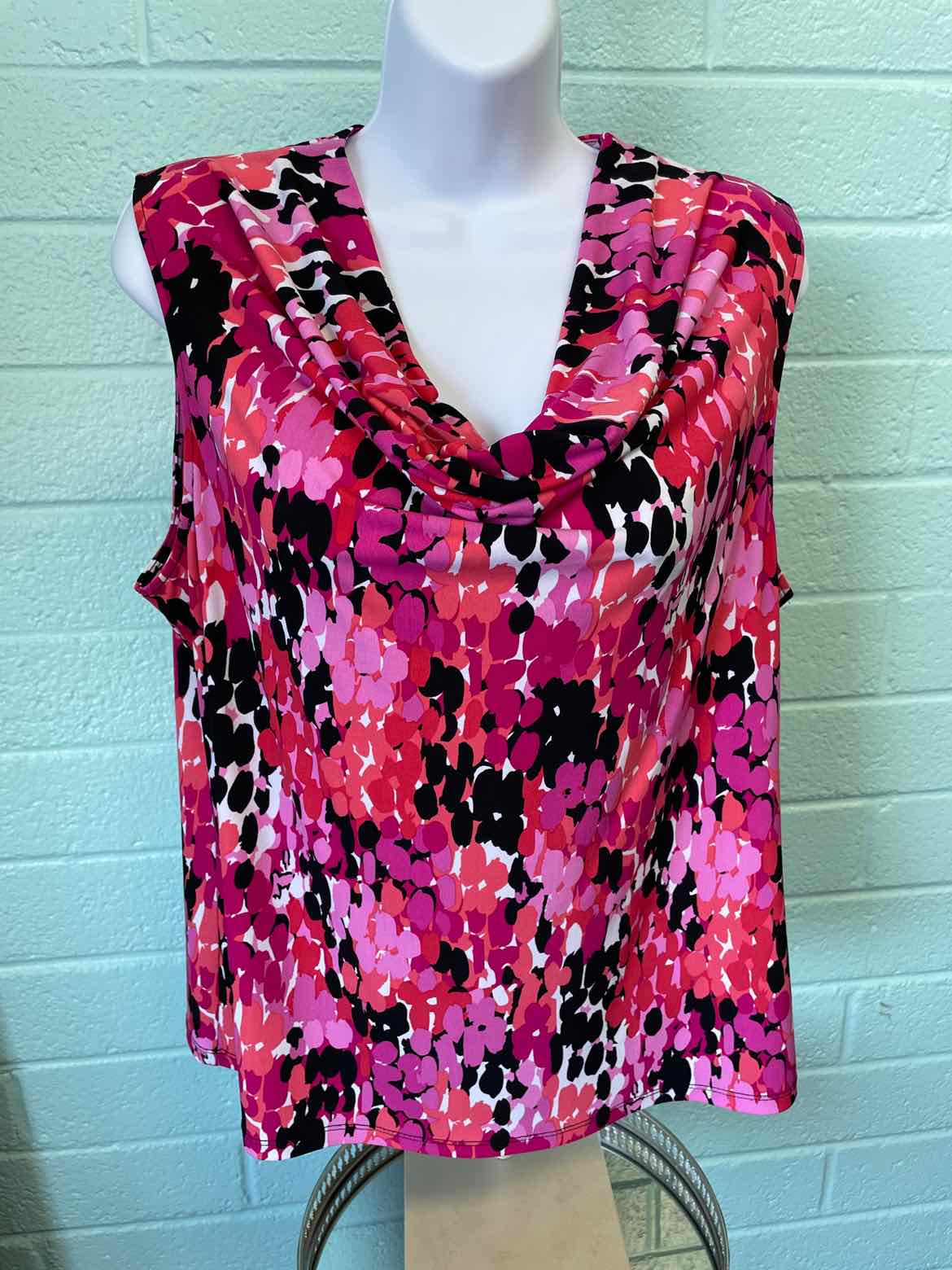 Jones Studio Size L Multi Color Sleeveless