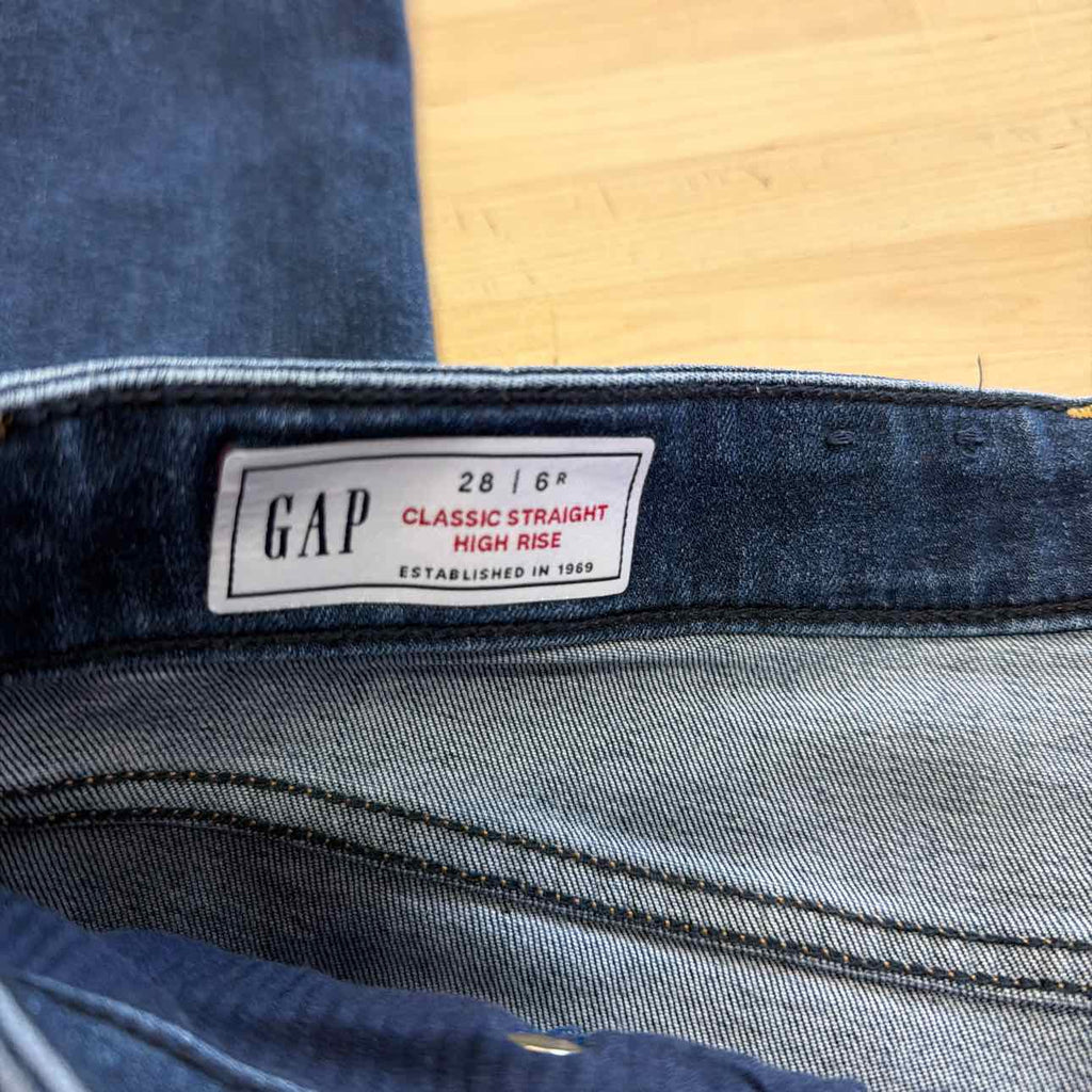 Gap Size 6 Blue Used Jeans