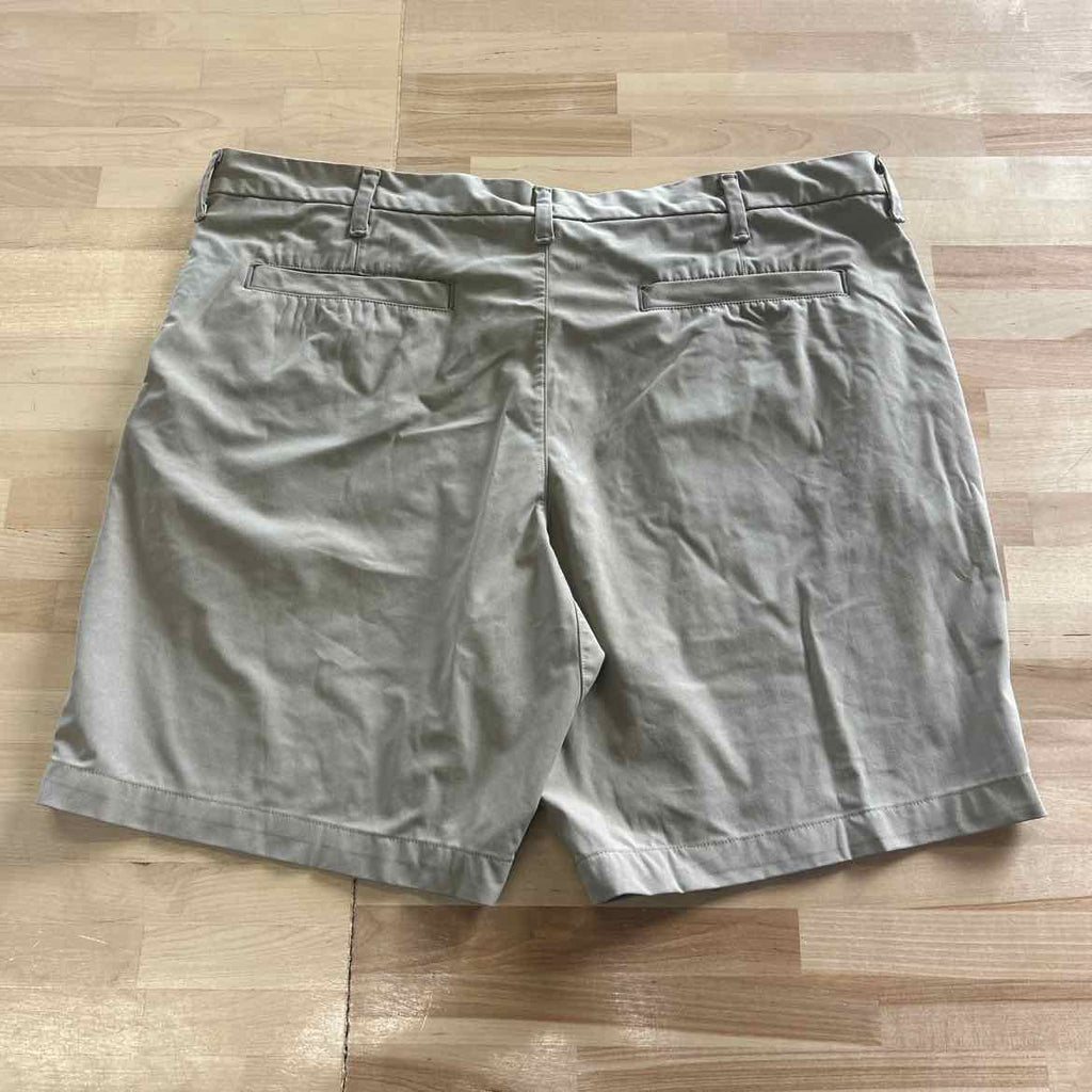 Swisstech Men's Size 40 Tan MENS Shorts
