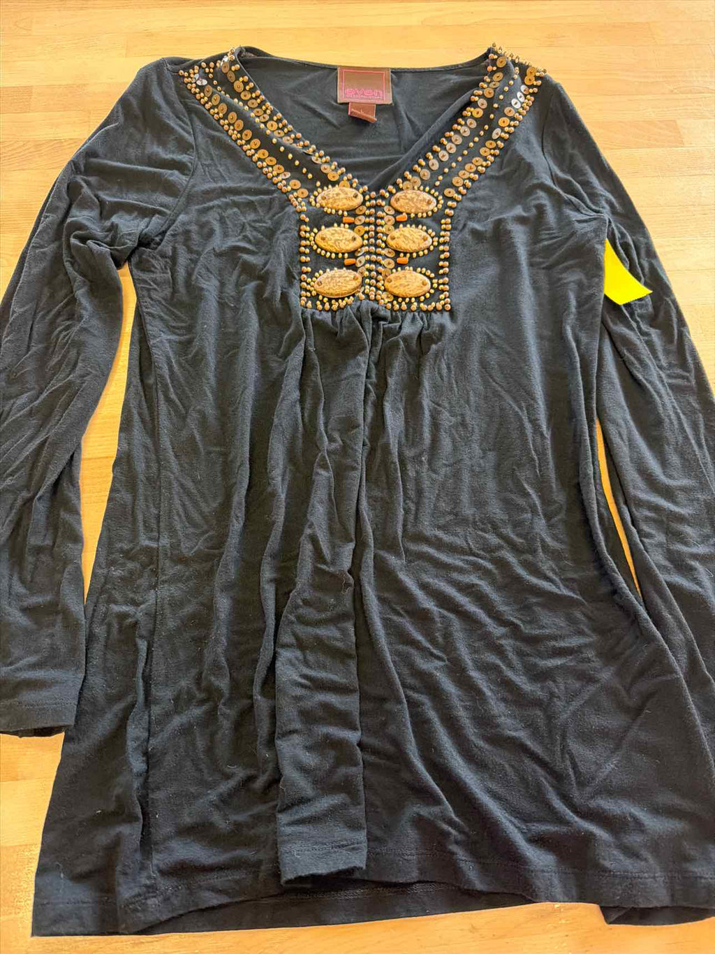 even Design History Size L Black Blouse