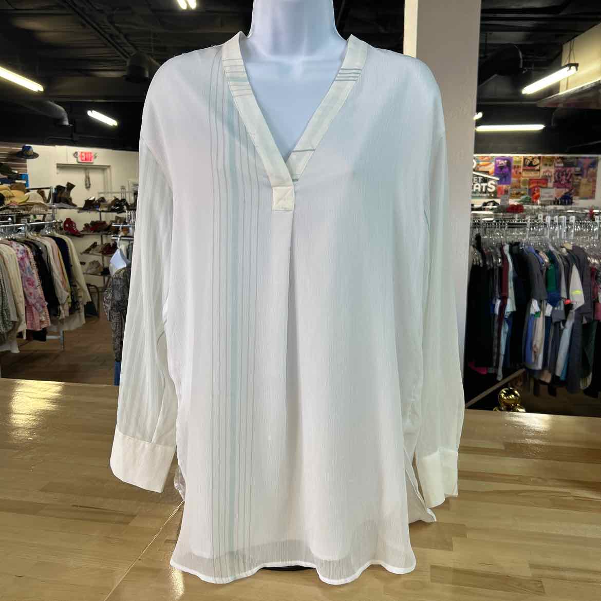 Calvin Klein Size XS White Preloved Blouse LS