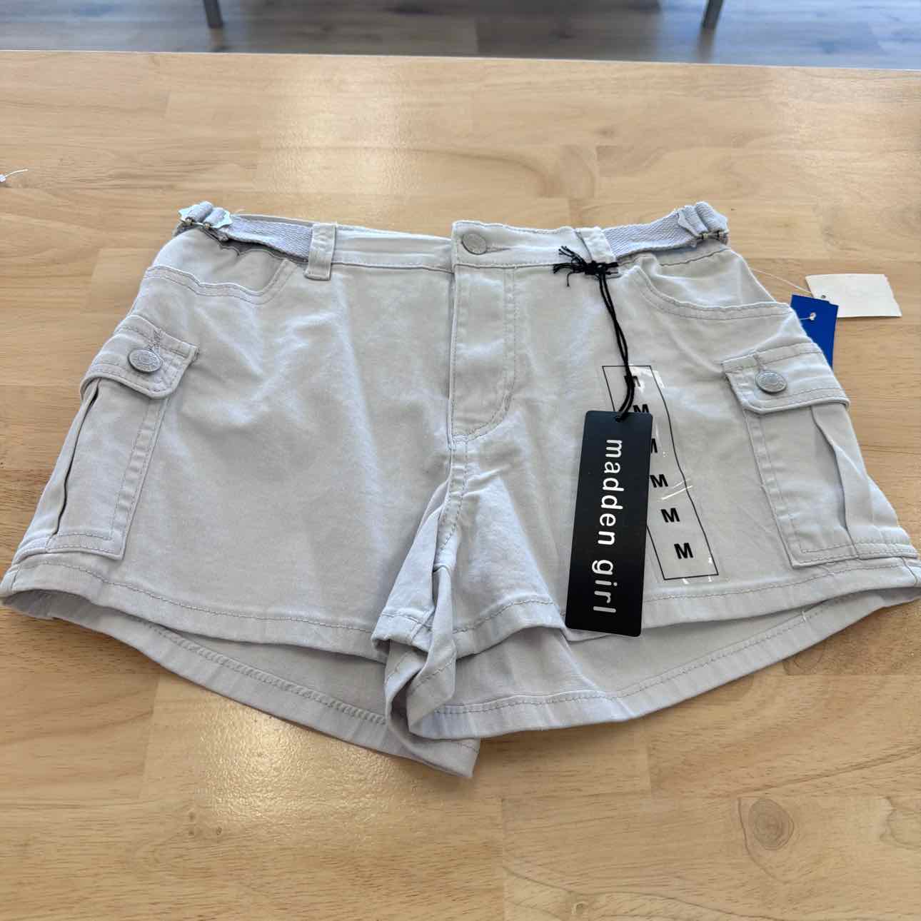 Madden Girl Women Size M Gray New Shorts High Rise Utility Shorts