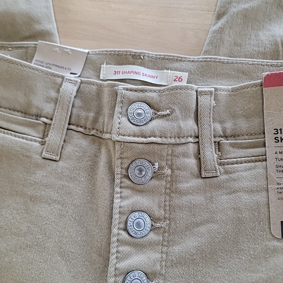 Levi's Size 26 Beige Pants