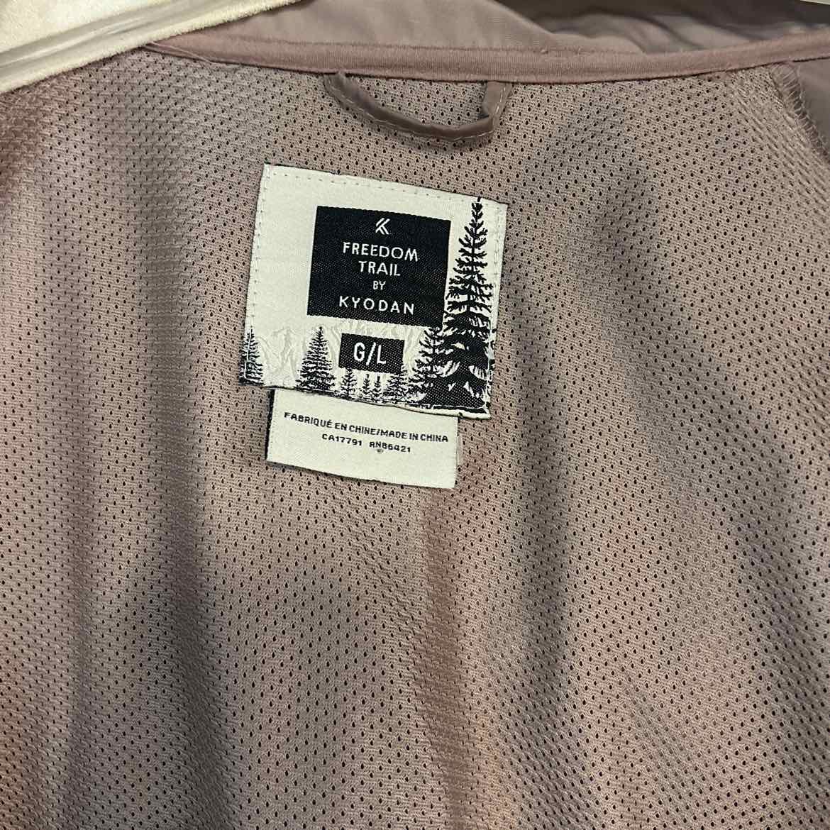 Freedom Trail Size L Taupe Preloved Jacket