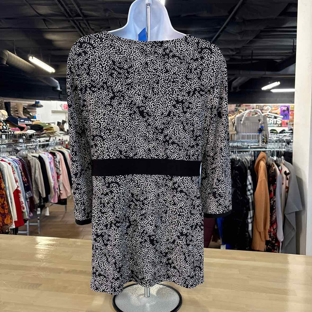 East 5th Size M Black White Blouse LS