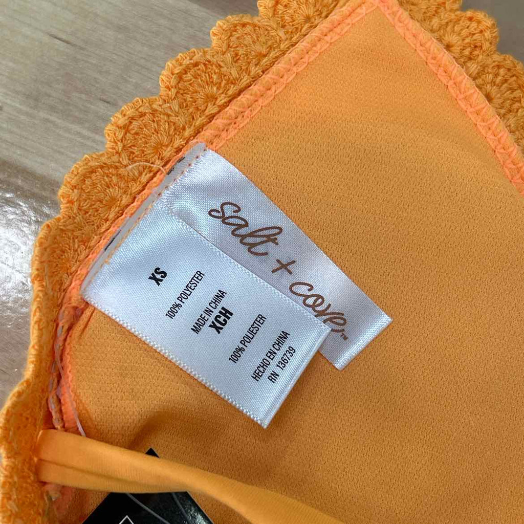 Salt + Cove Size XS Crochet Halter Triangle Bikini