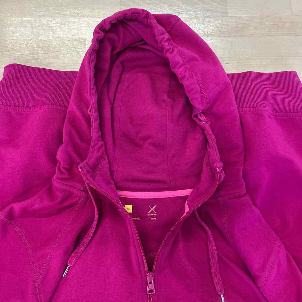 Xersion Size 1X Purple Sweater