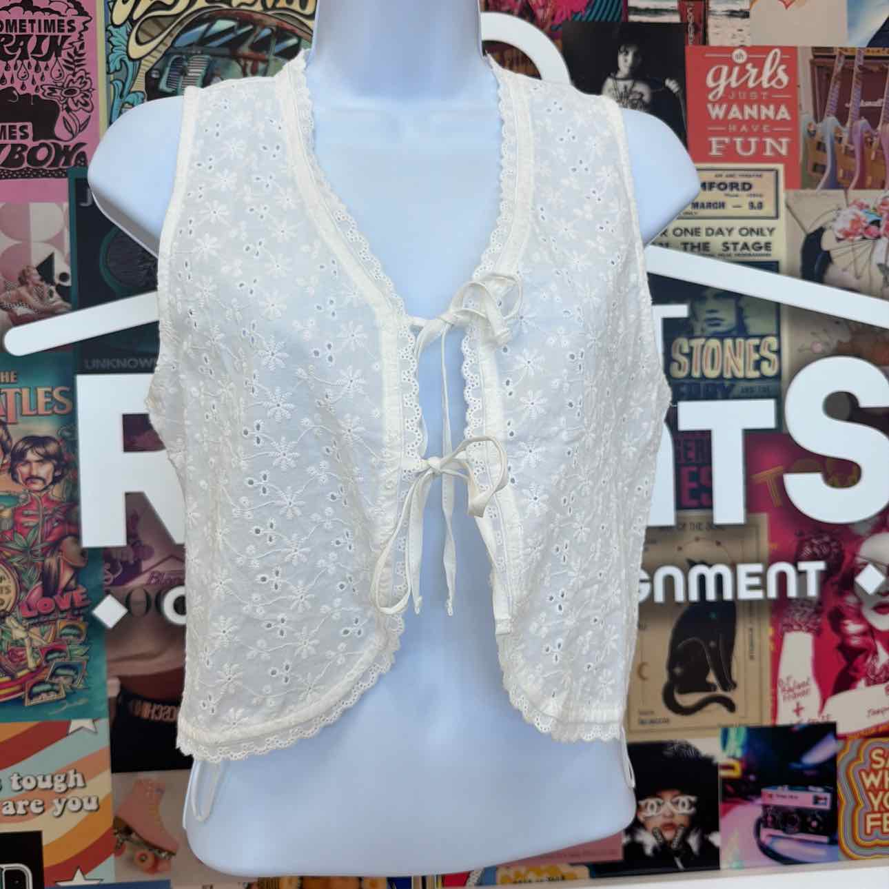 Self E Size XS Eyelet V-Neck Tie-Front Vest
