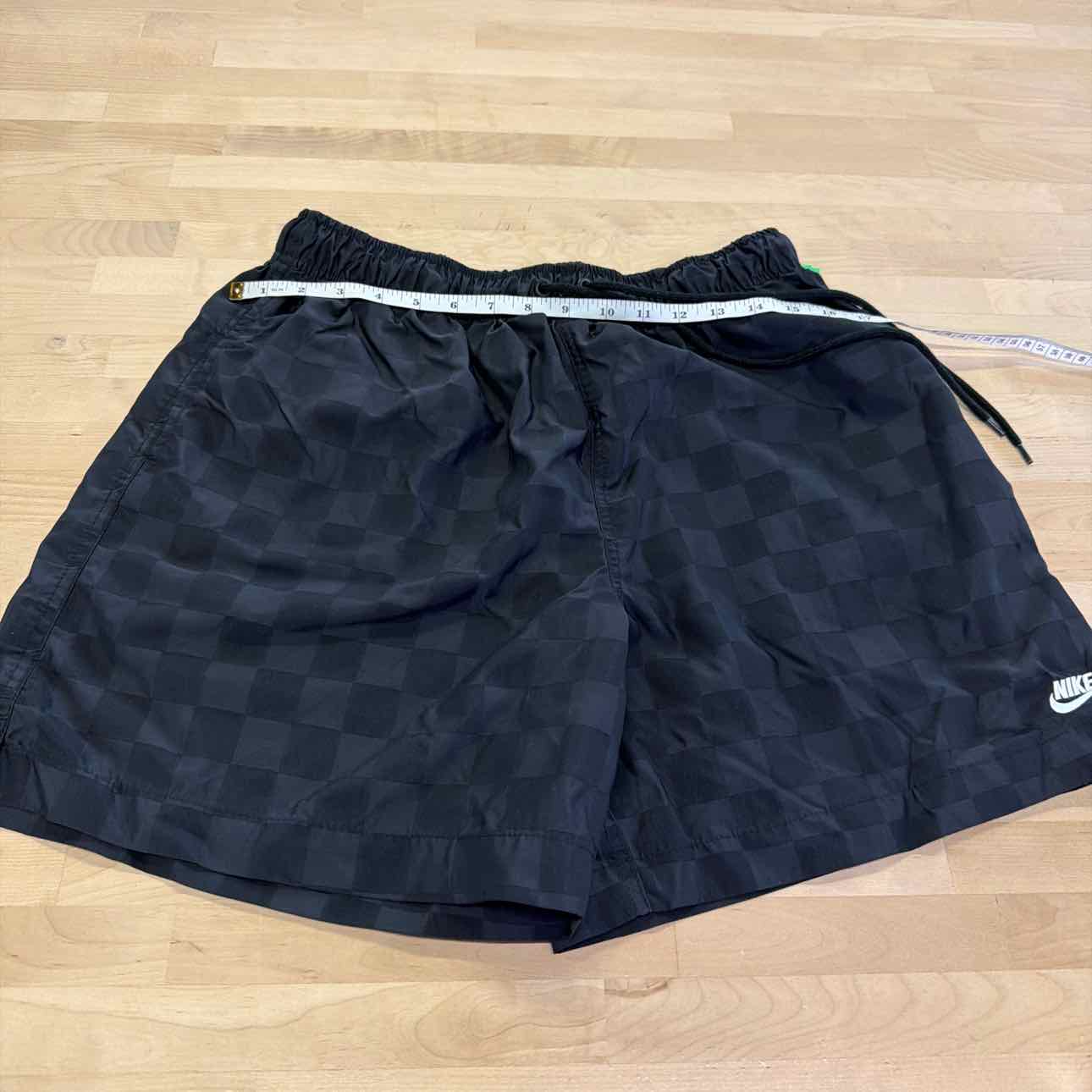 Nike Men's Size L Black MENS Shorts