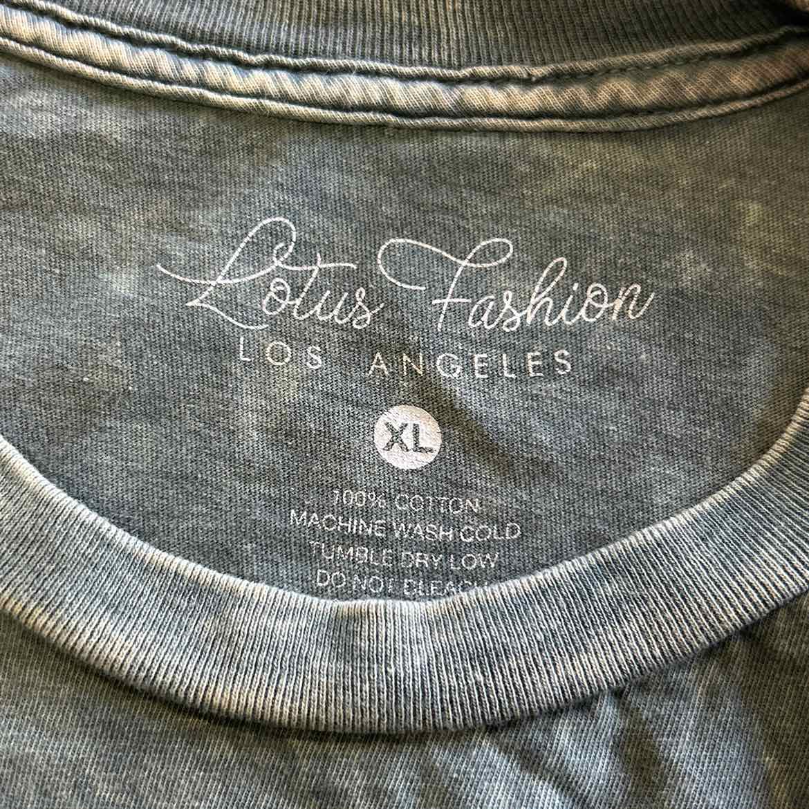 Lotus Fashion Size XL Green T-shirt