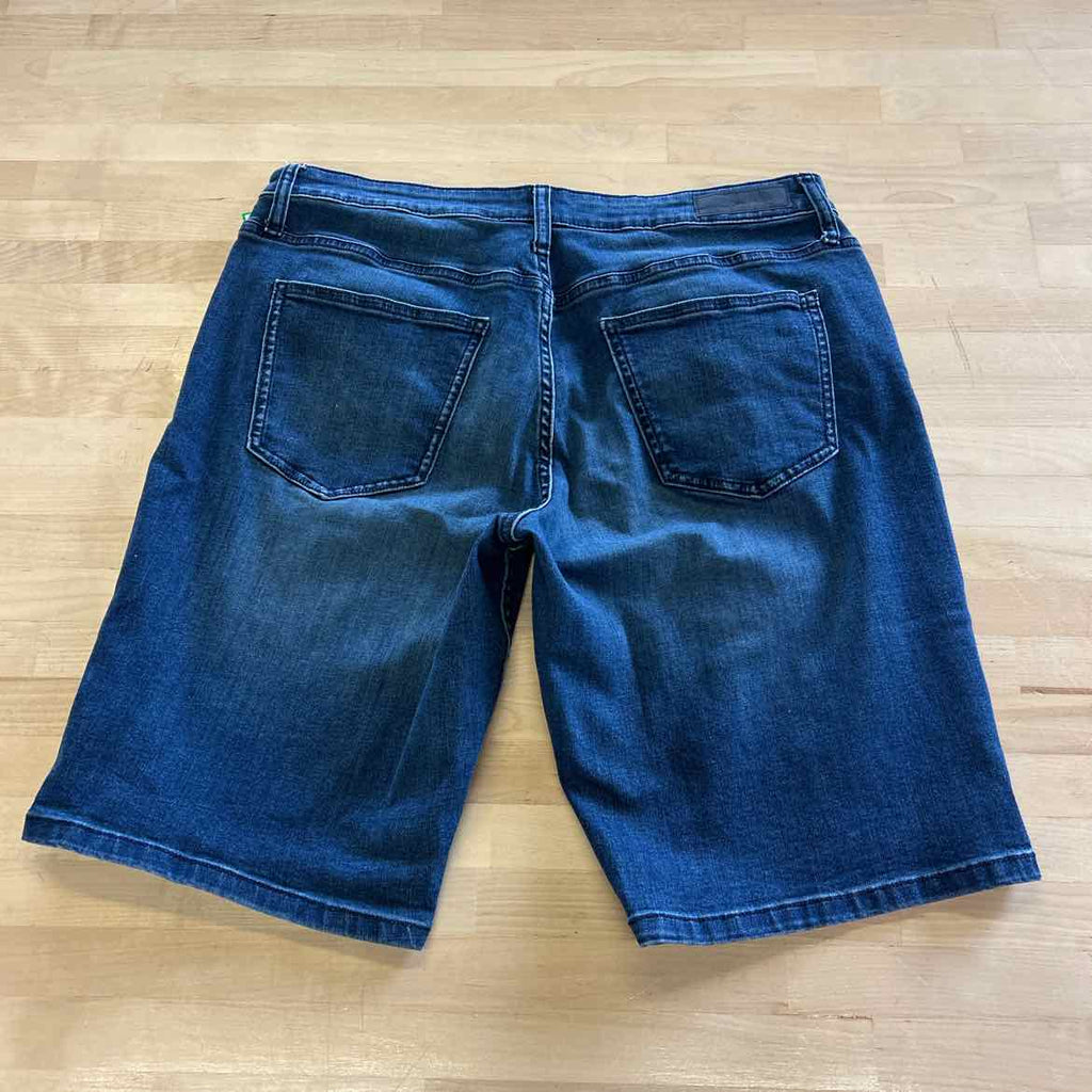 Calvin Klein Women Size 14 Dark BLue Denim Preloved Shorts