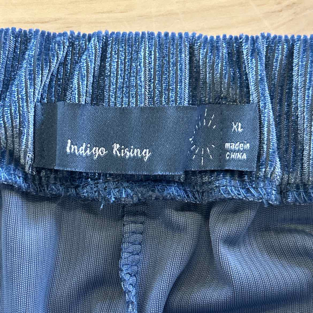 Indigo Rain Size XL Blue Preloved Lounge