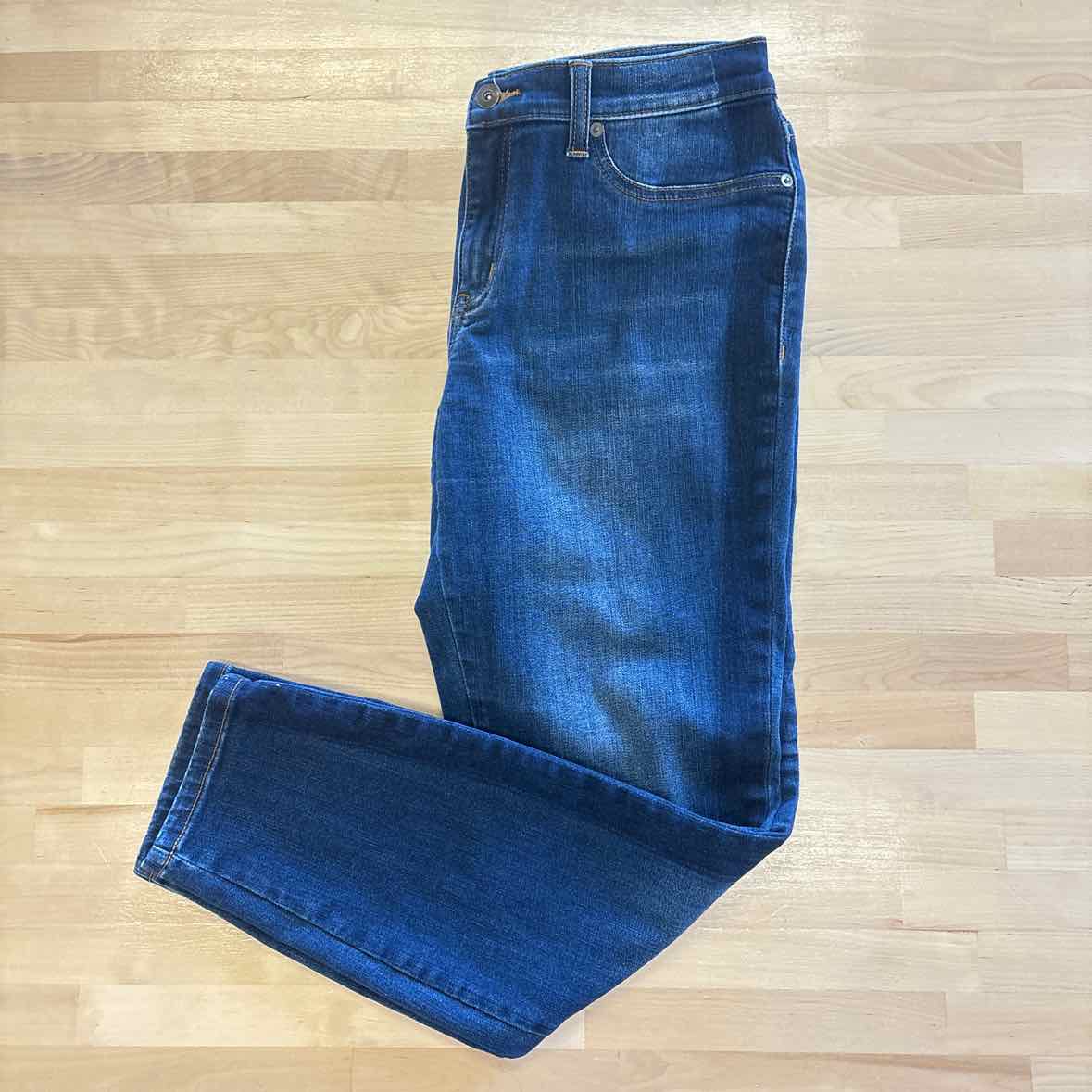 Lila Ryan Size 31 Blue Jeans