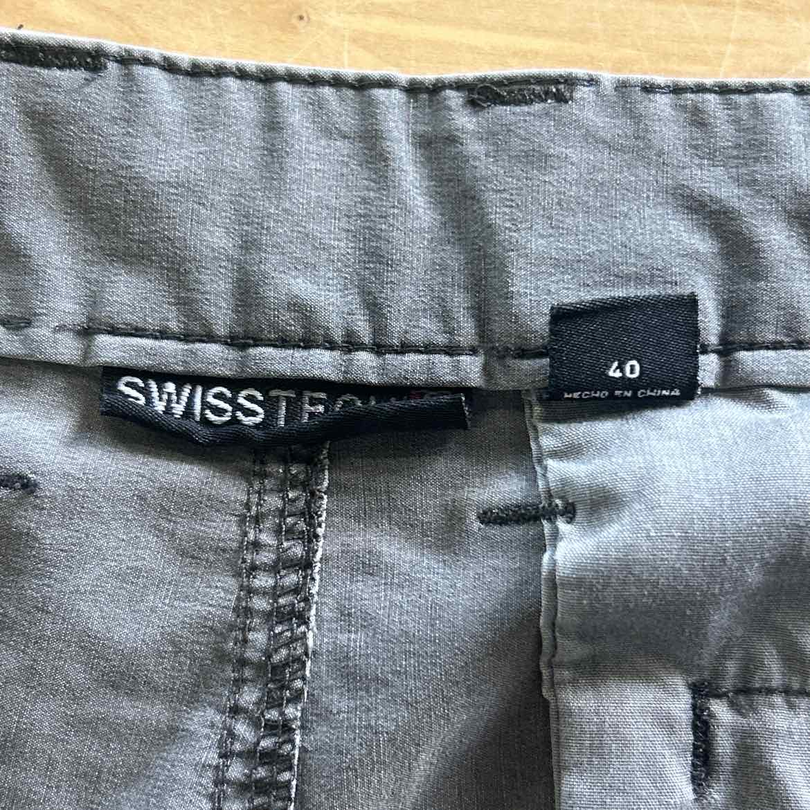 Swisstech Men's Size 40 Gray MENS Shorts