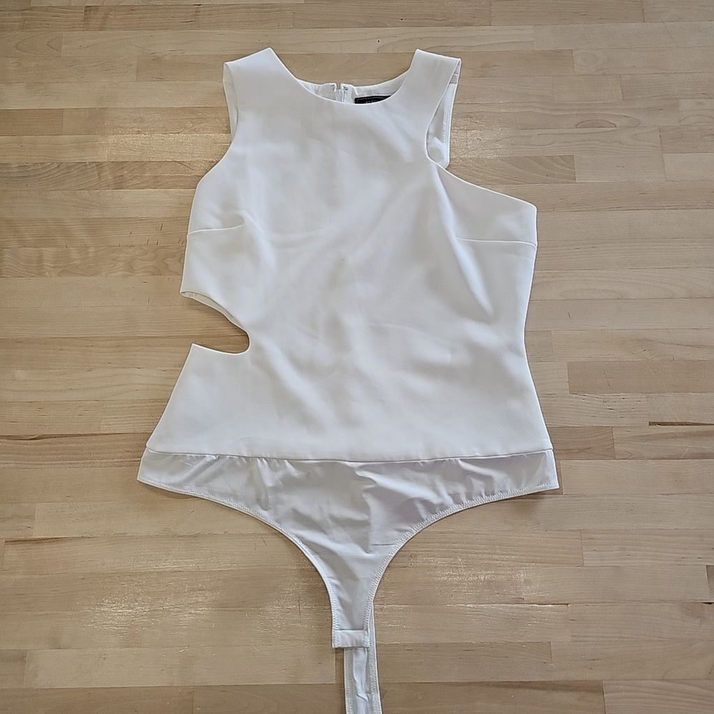 BCBGMAXAZRIA Size M Cream Bodysuit