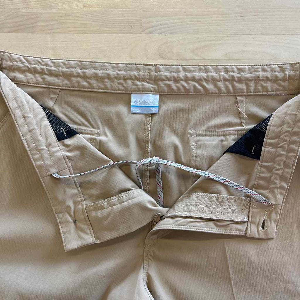 Columbia Men's Size 38 Tan MENS Shorts