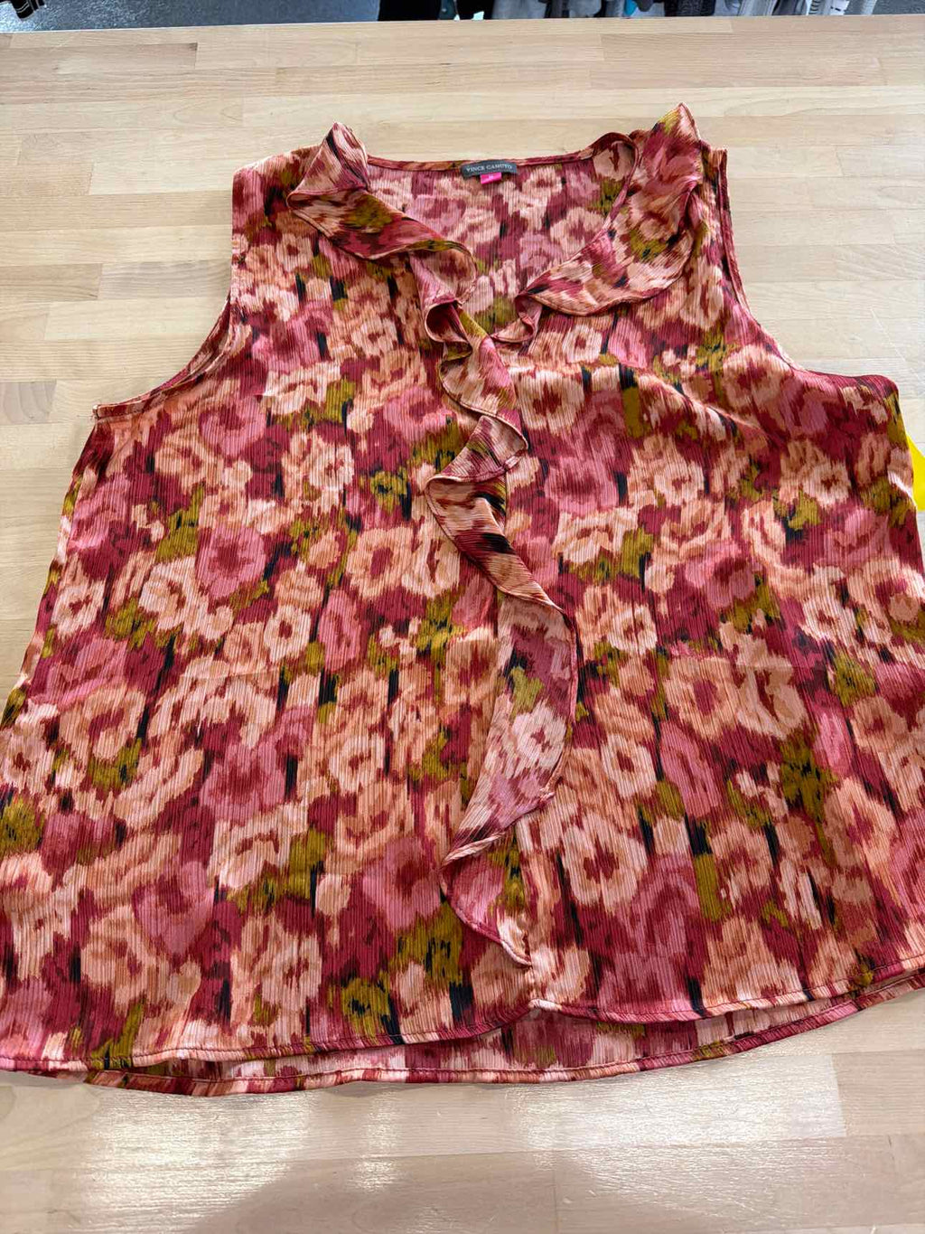 Vince Camuto Size XL Orange Sleeveless