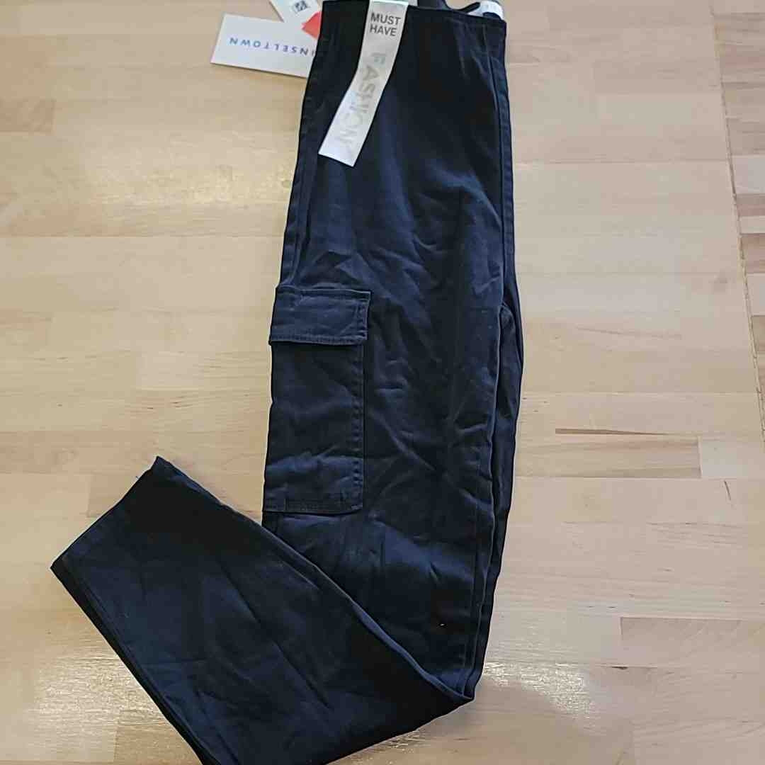 Tinseltown Juniors' Pull-on Skinny Cargo Pants - S