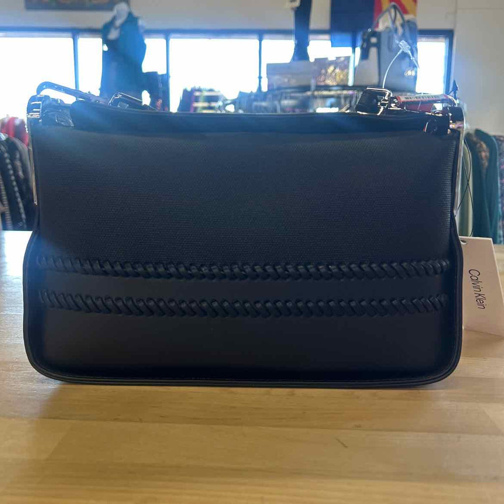 Calvin Klein Fay Canvas Shoulder