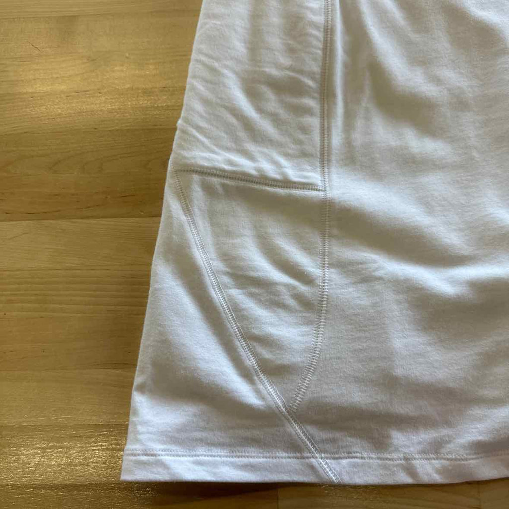 D&Co Size L White Skorts