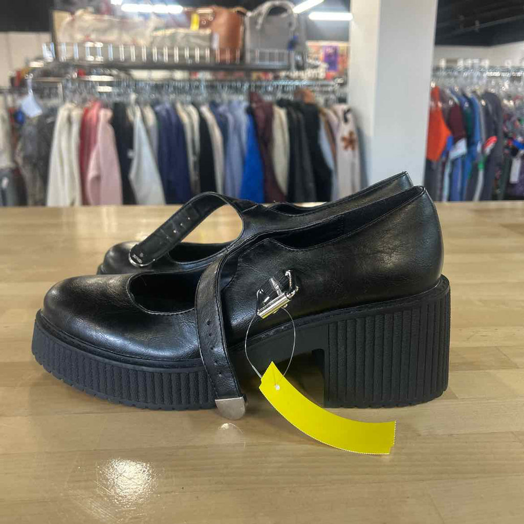 Dolce Vita Size 9.5 Black Preloved Loafers