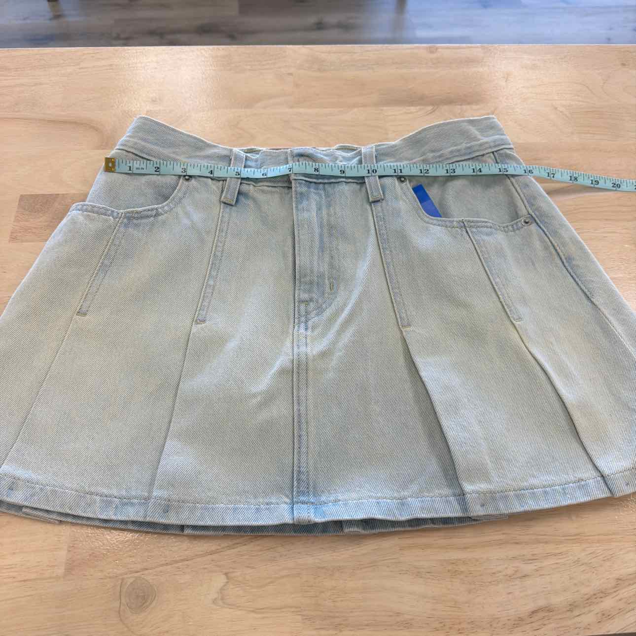 Levi's Size 29 Blue New Skirt