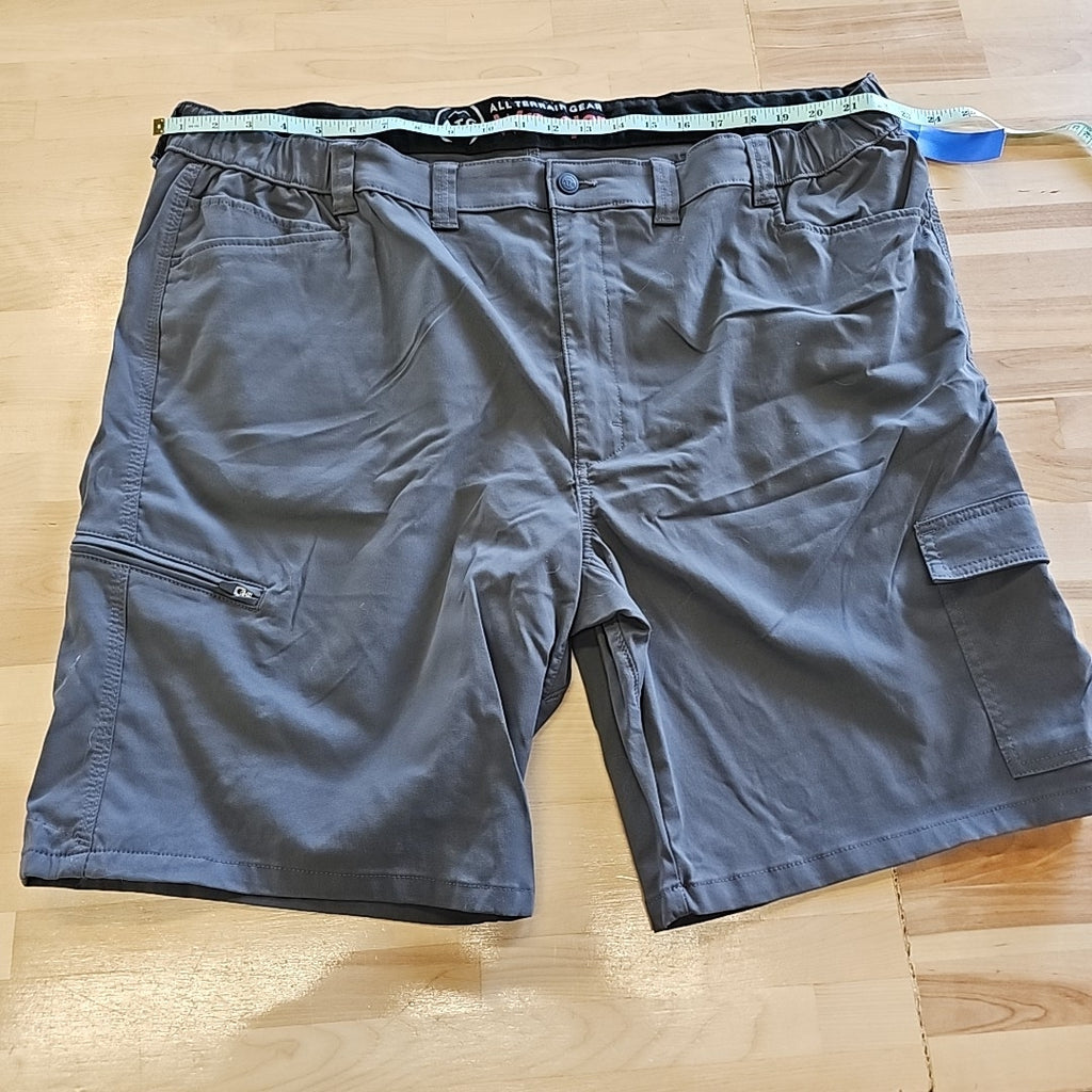 Wrangler Size 46 Gray MENS Shorts