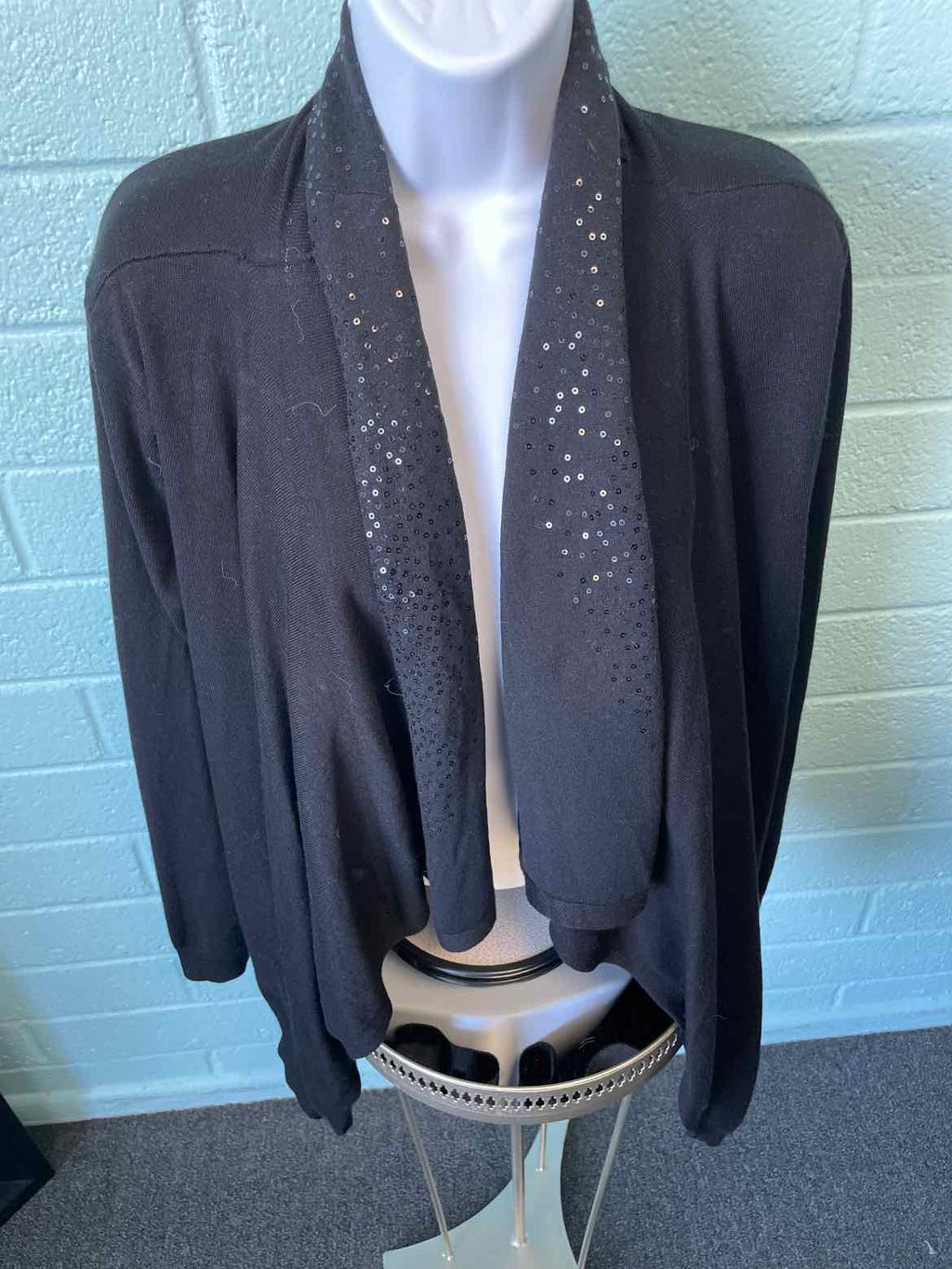 DKNY Size M/L Black Duster