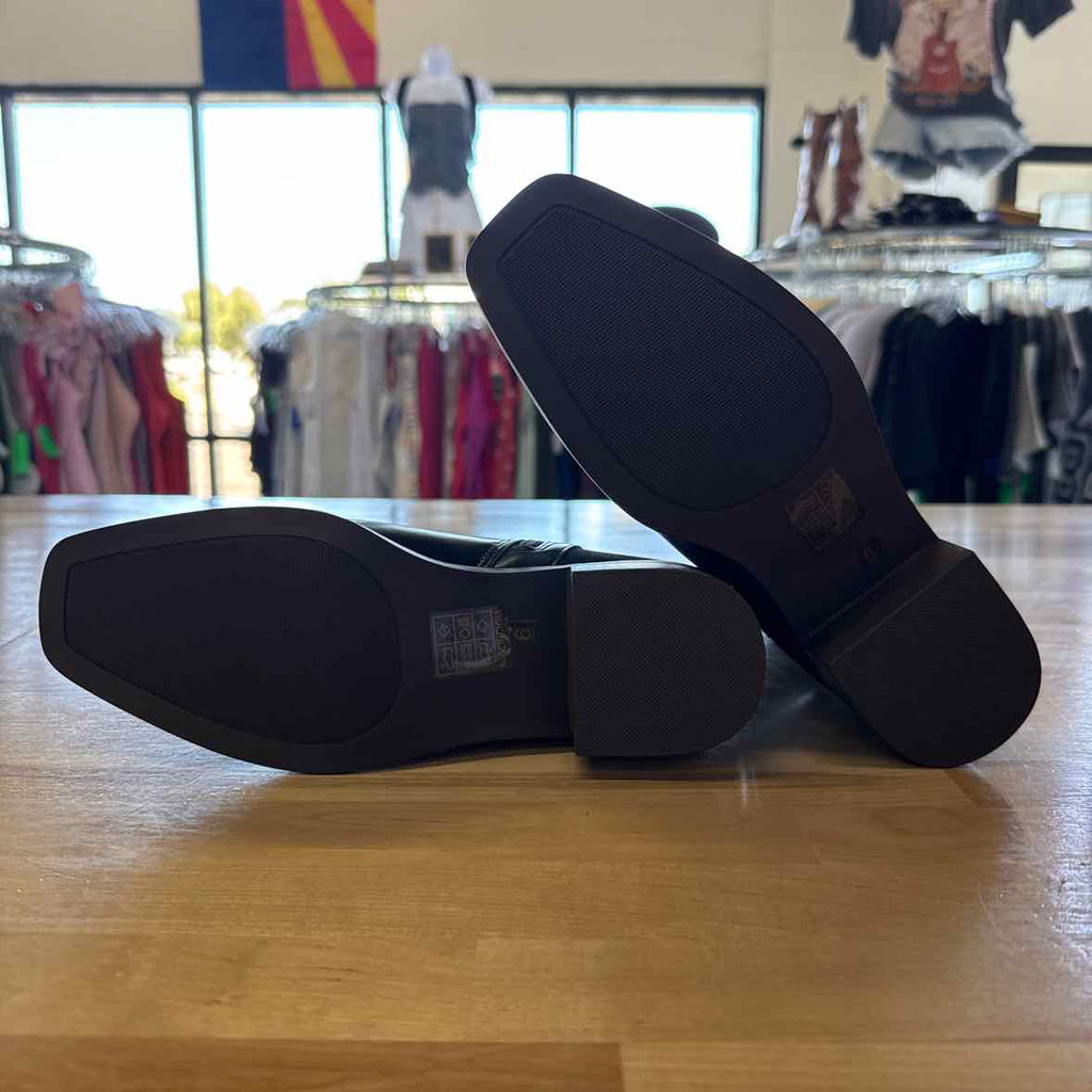 Journee Shoe Size 6 Black Aubrie Boots
