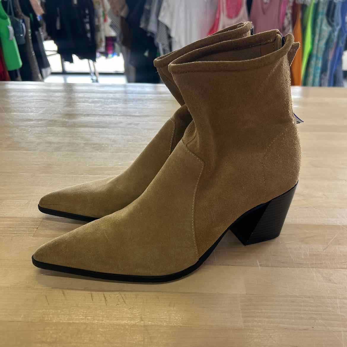 zara Size 8.5 Tan Preloved Boots