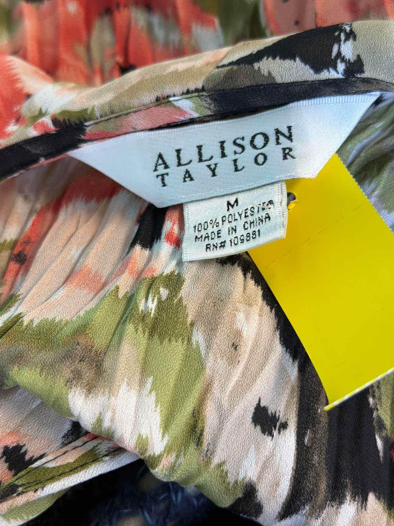 Allison Taylor Size M Peach Print Blouse