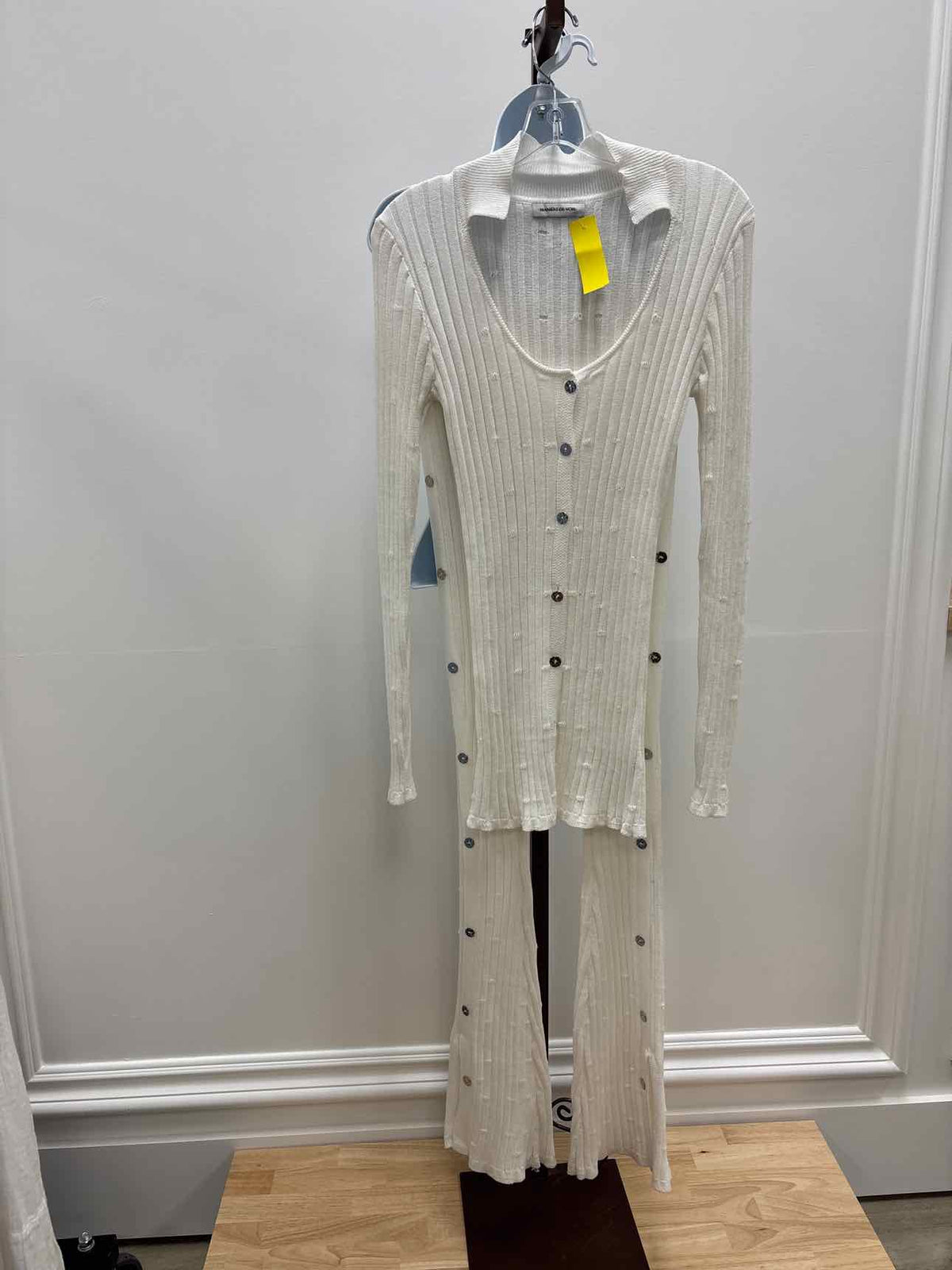 Size M White Preloved 2 pc Dress Set