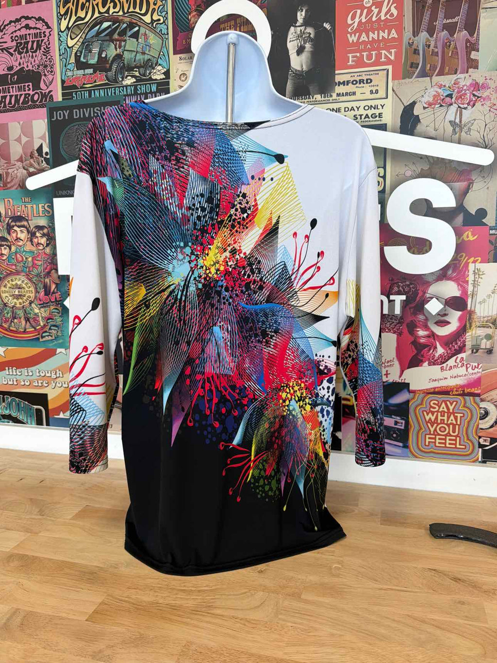 Valentina Size M Multi Bright Preloved Tunic
