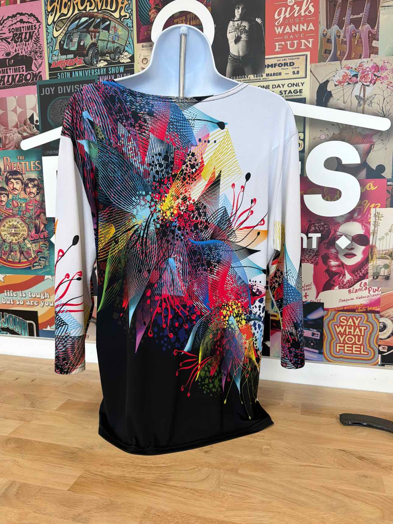 Valentina Size M Multi Bright Preloved Tunic
