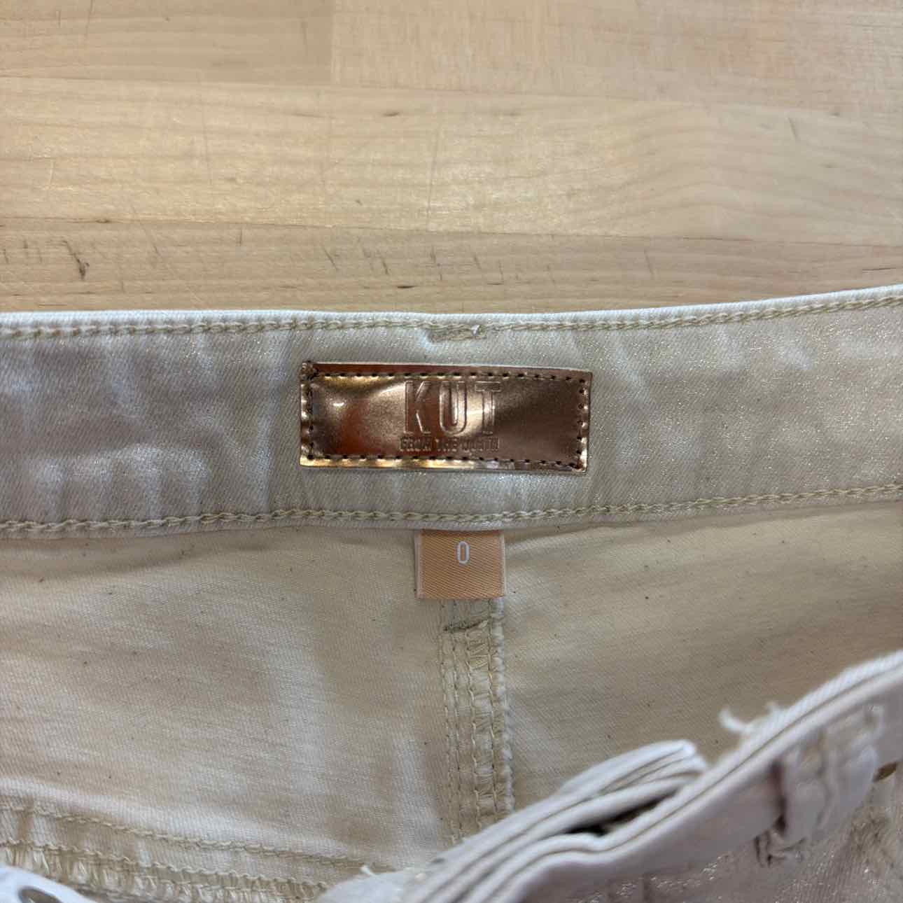 Kut from the Kloth Size 0 Gold Preloved Jeans